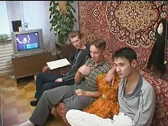 Egy lány barna hajú, nagy mellek tele varázsa egy pár férfi forró kielégíthetetlen két nadrág, csirkék szép minden oldalról Minden Lyuk intimitását, majd árvíz a test ingyenes szekx filmek egy bájos fiatalember egy durva.
