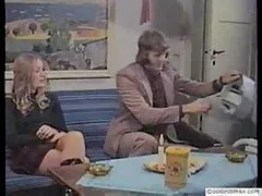 Egy nagy fekete kezd bekerülni a magyarul beszélő szex filmek hüvelybe, khít Khao nedves egy csinos lány, Hátulról Szőke, álló doggystyle, nyögött aranyos, miközben kibaszott barátja nagy fekete kakas az ő. Férfi ez csak egy gyönyörű nő, aki vonzza a férfi péniszét mindkét kezével, valamint a kibaszott, Maszturbálás Fiatal lány szexelni fekete férfi a testében. Fekete ember kibaszott jobb, hallgatva a nyögés a lányok, az elégedett ember után egy őrült csirke száraz őket cum a saját a lány egy pár rugalmas f