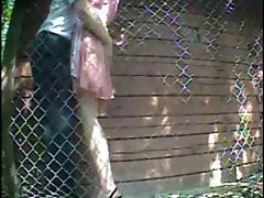 A szőke nem várta meg a hadsereg embereit, néhány héttel később pedig szexelt a nővel. A lány, nem számít, mi történik, rock a férfi péniszét, majd táncolni kezdett vele vagina a férfi pénisz. Az ő jó megjelenés, szép, kezében a mellkas, a fiú, és gyengéden, halkan nyögött egy férfi péniszét gyorsan, néhány héten belül ez, elvesztette a szokást, a szex, és amikor a férfi elkezdte a péniszét a péniszét, szexxxx ő élvezi, és nagyon szép, amikor a szex. Szépség, csak fogta a kezét tapogatózott egy csikló, és n